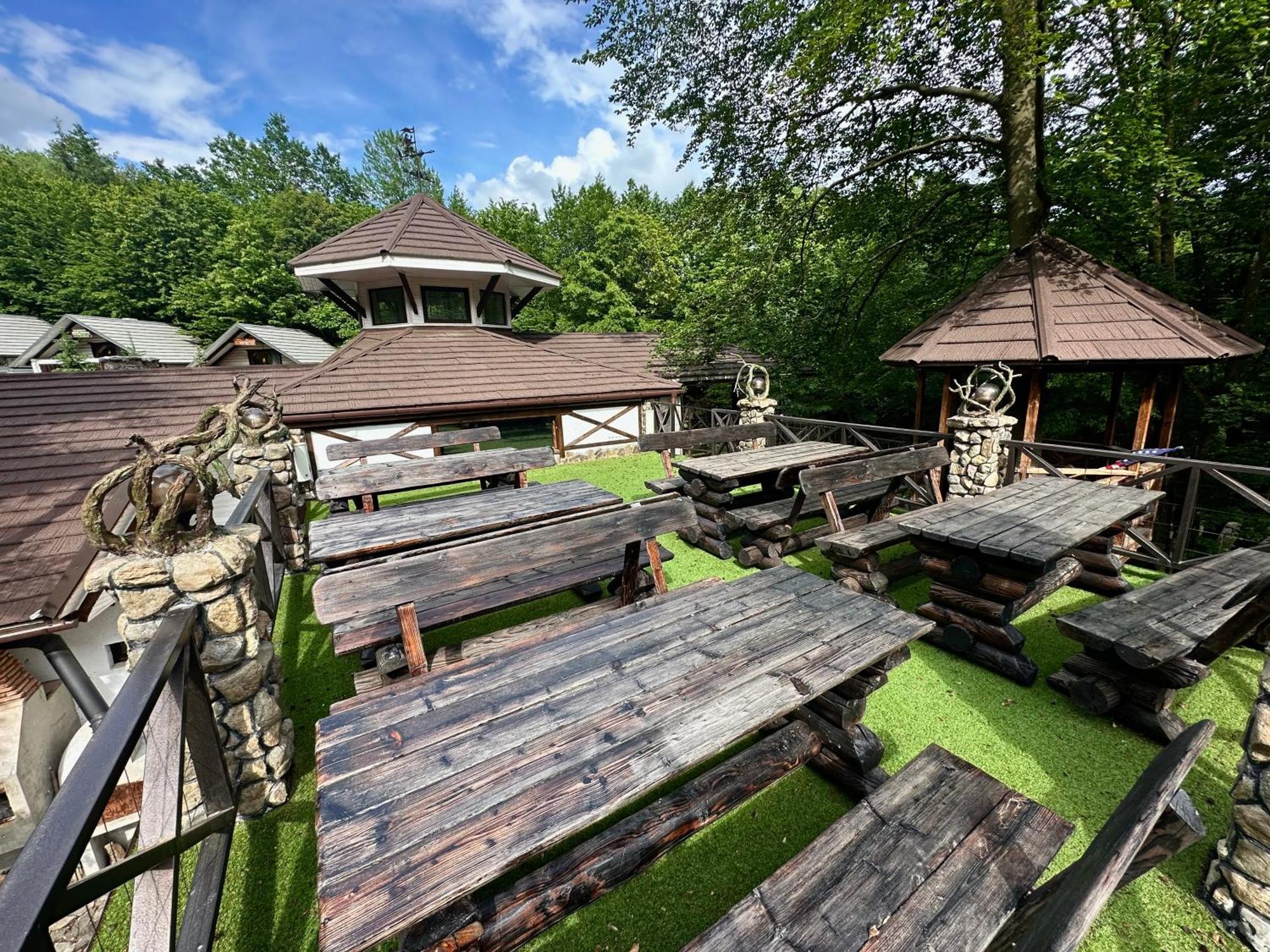 База Відпочинку Forest Stream Svalyava Ngoại thất bức ảnh